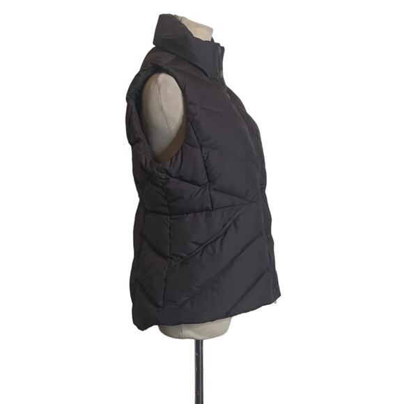 J. Crew brown quilted Sherpa lined vest size Small - Picture 7 of 11